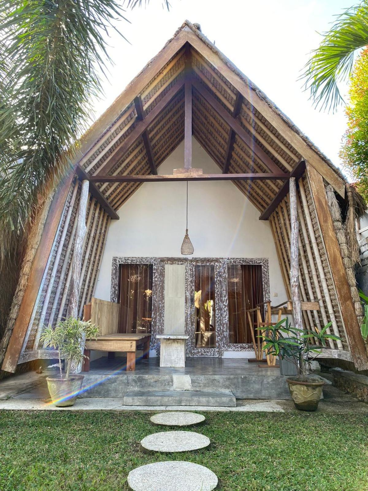 Palm Green Hotel Kuta  Exterior photo